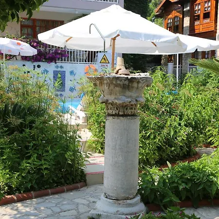 Hotel Lale Park Side