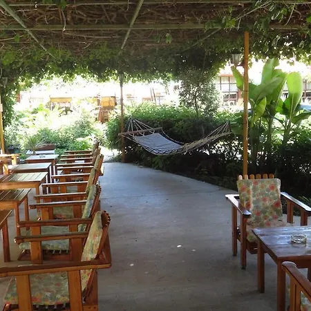 Otel Lale Park 2*